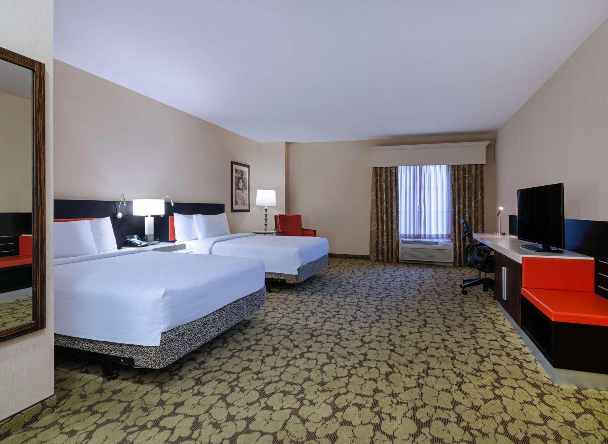 Hilton Garden Inn Las Vegas Strip South Екстер'єр фото